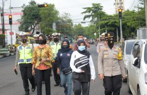Kapolresta & Walikota Banjar Keliling Jalan Kaki