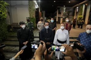 Ridwan Kamil Tinjau Pelaksanaan Misa Natal