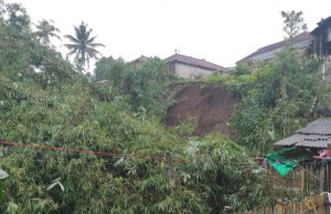Longsor di Cipedes Tasik bikin Warga Resah