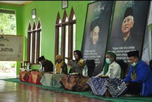Kapolres Banjar Edukasi Disiplin Prokes Di Lingkungan Ponpes Miftahul Huda Al Azhar