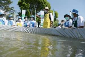Gubernur Ridwan Kamil Resmikan Petani Ikan Milenial