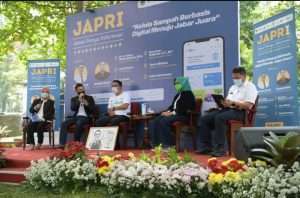 Jabar Komitmen Kelola Sampah Berbasis Digital