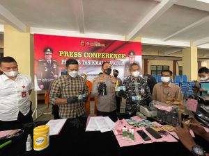 Polres Tasikmalaya Kota Rilis Pelaku Pencurian di Alfamart Gobras Tamansari