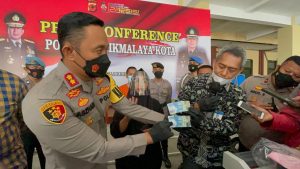 Polisi Ciduk Pembuat & Pengedar Uang Palsu di Tasikmalaya