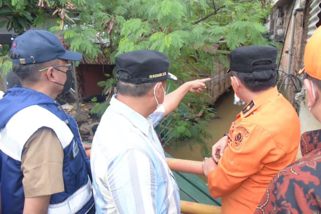Wagub Tinjau Kali Cakung Pemicu Banjir Bekasi