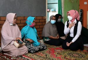 Atalia Sambangi Rumah Keluarga Sarah