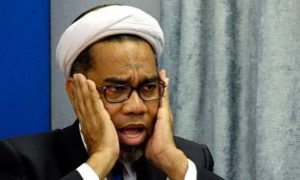 Ngabalin: Mau tiga, Empat atau Lima Periode Gak ada Urusan