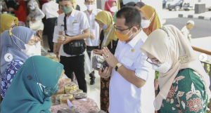 Hari Kartini, Bupati Tasik: Wanita Jangan Merengek-rengek