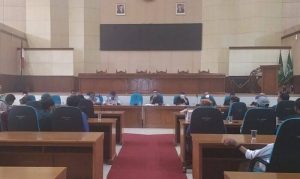 Truk Pengangkut Pasir Cisinga jadi Persoalan, Warga Mengadu