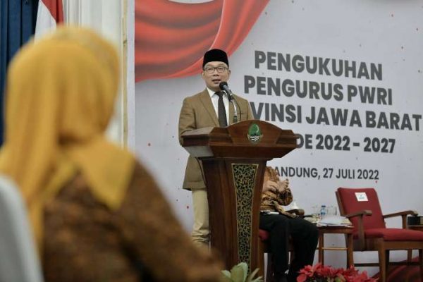 Gubernur Tantang PWRI Jabar Hasilkan Gagasan Terkait Isu Kekinian