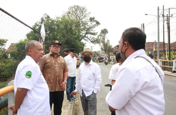Komisi IV Respon Rencana Perbaikan Jembatan Cigeureuh