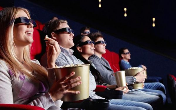 Tips Nonton Bioskop Sendirian Supaya Tetap Menyenangkan