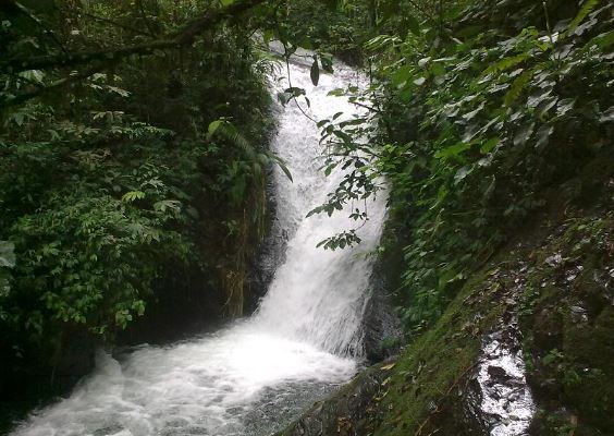 Air Terjun di Ciamis yang Paling Populer