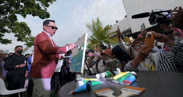 Paviliun Jabar Sedot Animo Warga Kota Makassar