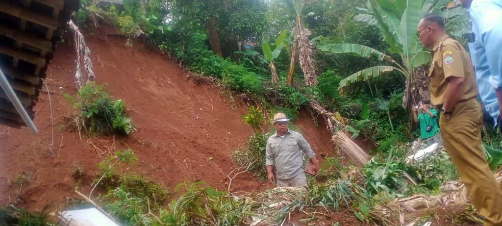 Bencana Longsor Cihaurbeuti, Johan: Warga harus Segera Direlokasi