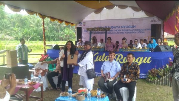 Johan Dukung Pengembangan Kearifan Lokal Kampung Kuta