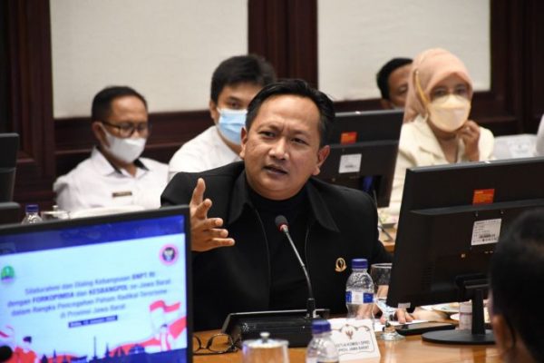 Komisi I Dorong Pemprov Intens Komunikasi dengan DPR RI Bahas Percepatan Pemekara