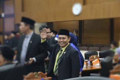 Johan Tampung Aspirasi Guru Madrasah
