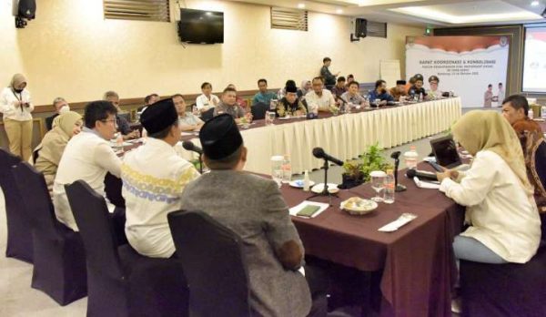 Hadiri FKDM Se-Jabar, Uu: Keamanan dan Ketenteraman Kunci Pembangunan