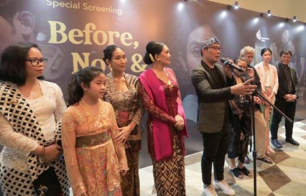 Ridwan Kamil Apresiasi Penayangan Film Before, Now and Then (Nana) dengan Dialektika Bahasa Sunda