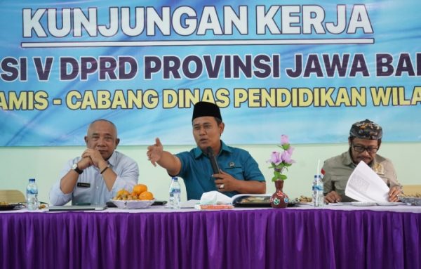 Johan Bahas Hal Urgen dengan Para Kepsek se-Ciamis