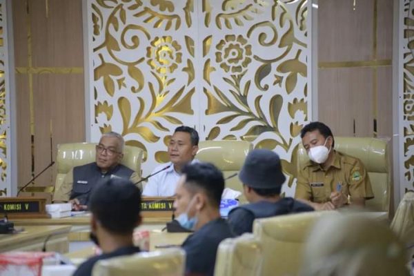 Johan Prihatin Kasus Pinjol di IPB Bisa Terjadi