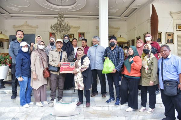 Setwan Jabar Salurkan Bantuan Kepada Masyarakat Terdampak Gempa Cianjur
