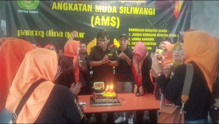 AMS Distrik Ciamis Meriahkan HUT ke-56 dengan Potong Tumpeng & Lomba Karaoke