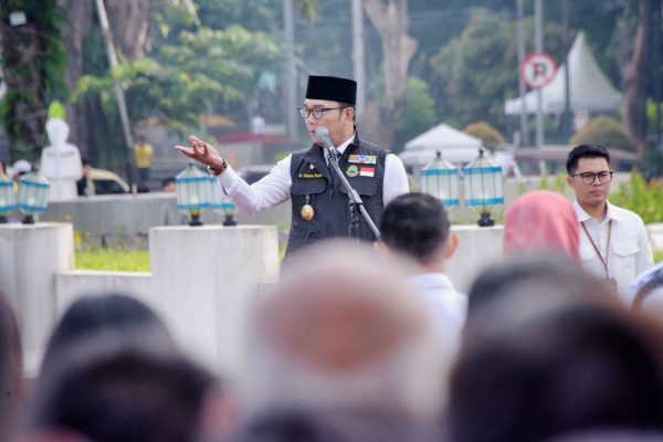 Hari Pertama Kerja, Ridwan Kamil Pastikan Pelayanan Publik Optimal