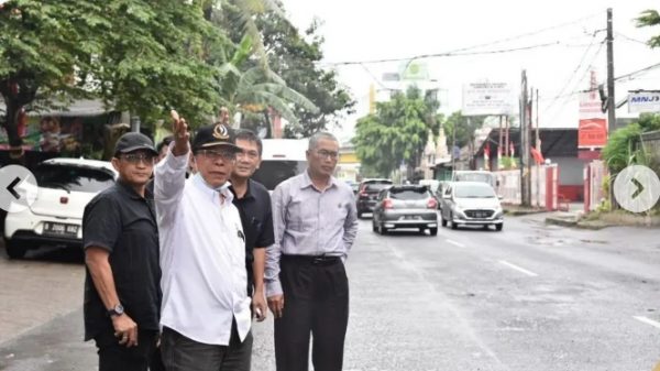 Komisi IV Tinjau Ruas Jalan Provinsi Kota Bekasi