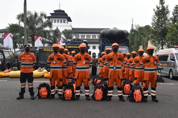 Ribun Marbot Muda Jabar Dilatih Kesiagaan Bencana