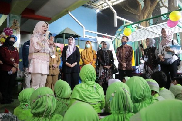 Atalia: Target Imunisasi Polio di Jabar 90 Persen