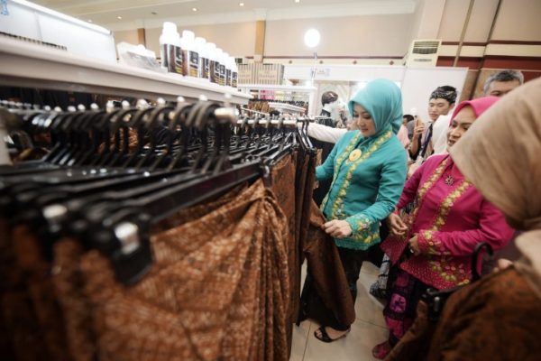 Atalia Apresiasi Gelar Kain Nusantara 2023