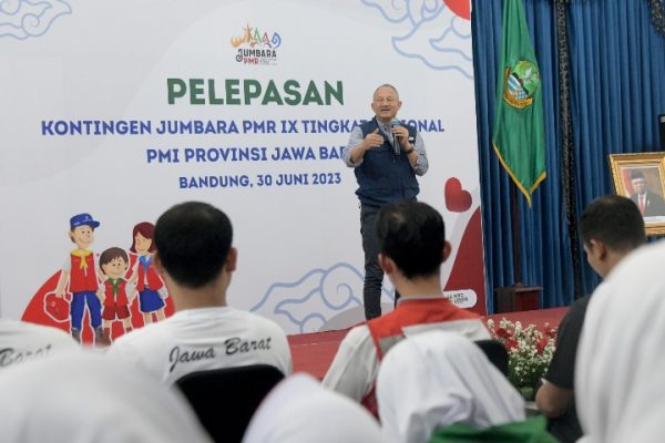 Setiawan Lepas Kontingen Jabar ke Jumbara PMR IX Tingkat Nasional 2023