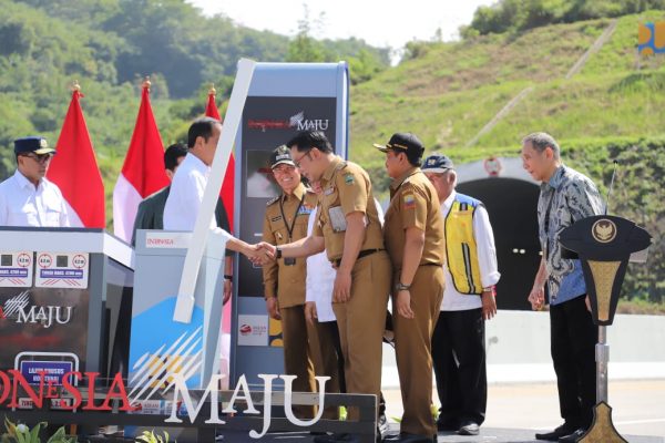Tol Cisumdawu Resmi Beroperasi