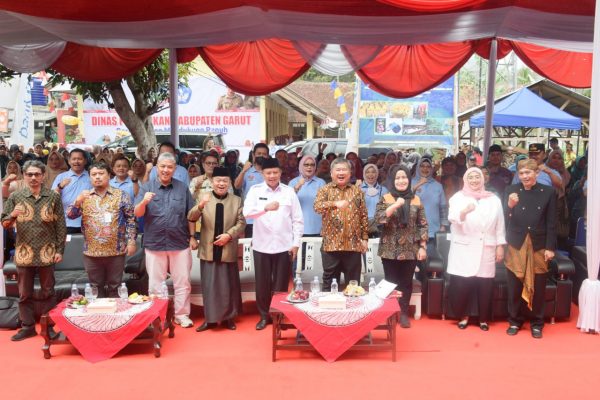 Wagub Optimistis Desa Cinta Jadi  Desa Terbaik Tingkat Nasional