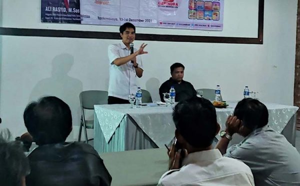 Ali Ingatkan Pentingnya PMI Memahami Perda No.2 Tahun 2021