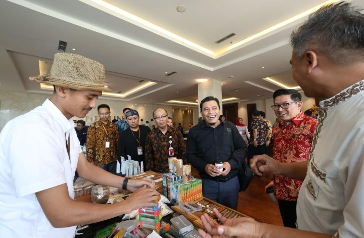 Sektor Perkebunan Jabar Bisa Atasi Kemiskinan 