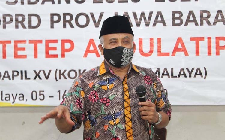 Drs. KH. Tetep Abdulatip