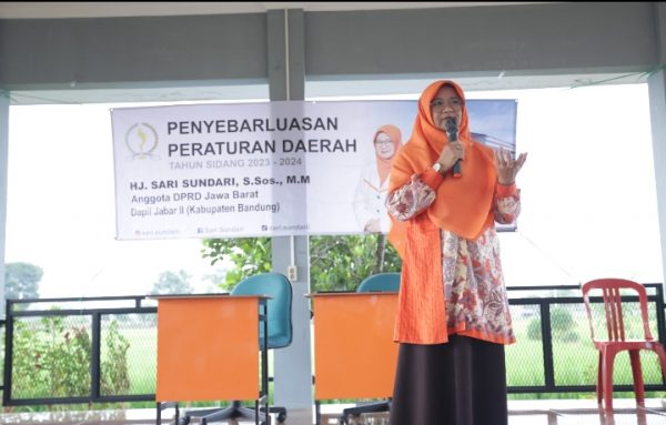 Sari Dorong Masyarakat Kabupaten Bandung Pandai Memilah Sampah Sedari Rumah