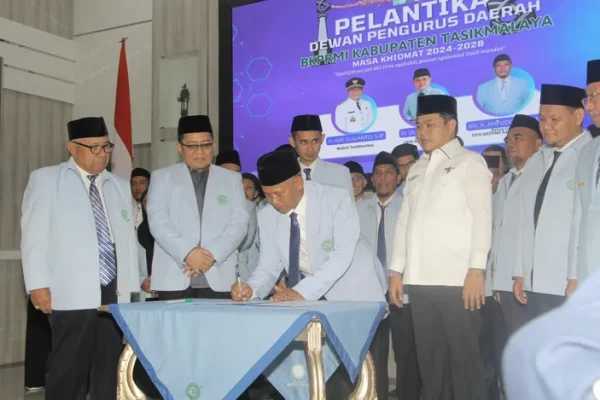 Bupati Ade Sugianto Tegaskan Pentingnya Peran Generasi Muda Islam dalam Kemajuan Bangsa