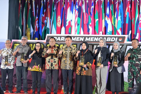 Kegiatan Parlemen Mengabdi Gaungkan Pancasila untuk Dunia