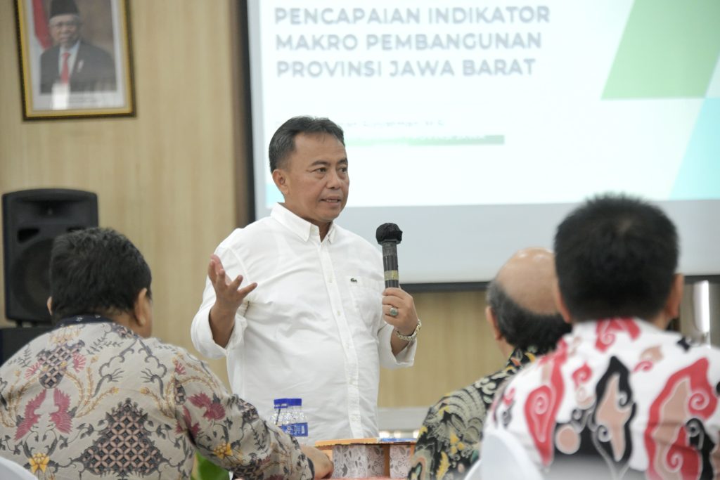 Herman Suryatman Dorong Disnakertrans Jabar untuk Tekan Angka Pengangguran