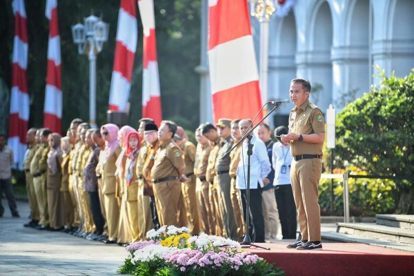 Bey Machmudin Tegas Tolak KKN Melalui Surat Edaran
