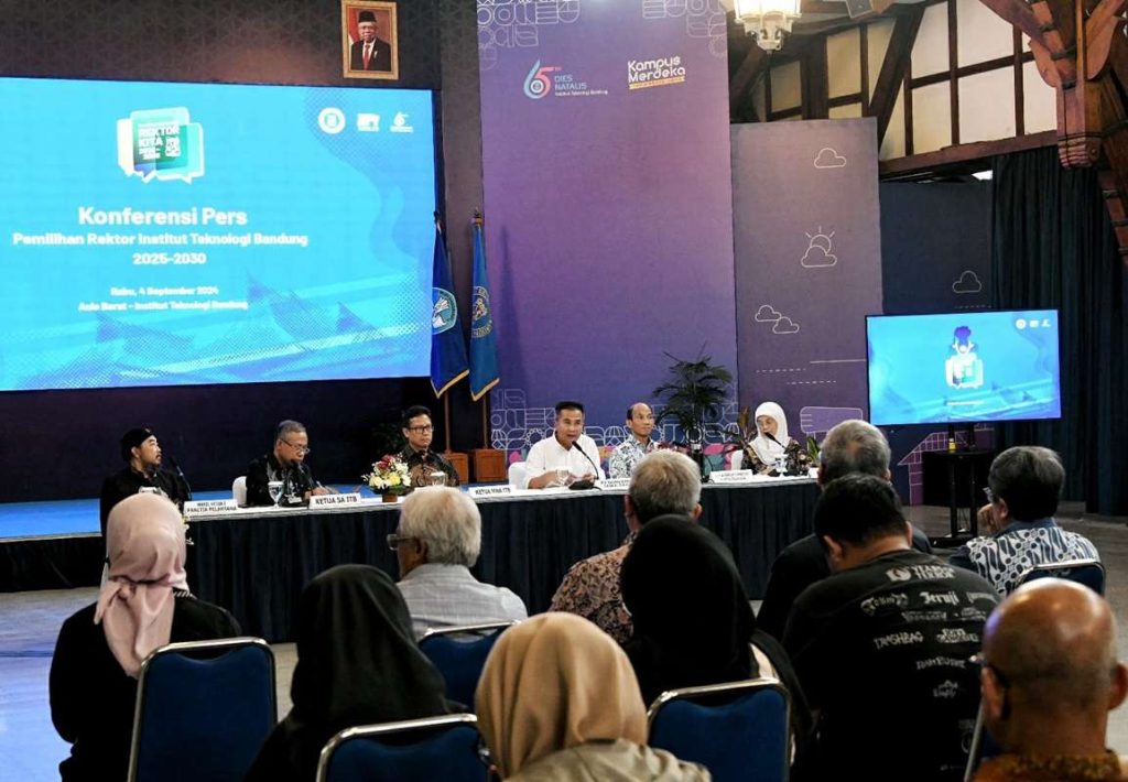Bey Tekankan Pemilihan Rektor ITB Harus Kredibel dan Transparan