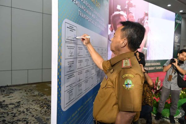 Herman Sebut Sektor Perhubungan Adalah Tulang Punggung Pembangunan Jawa Barat