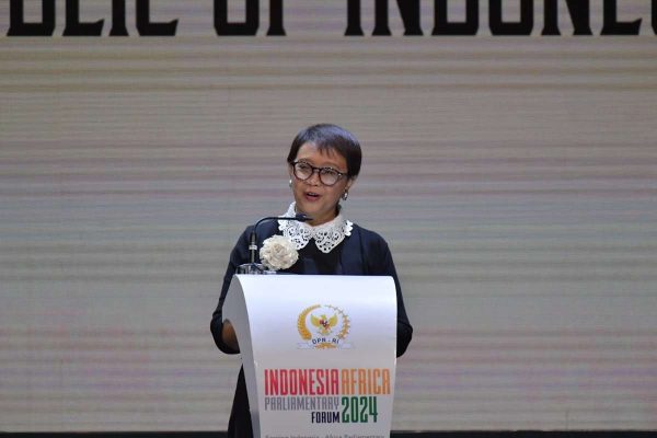 Menlu Retno Gaungkan Semangat Bandung 1955 di IAF ke-2 Bali