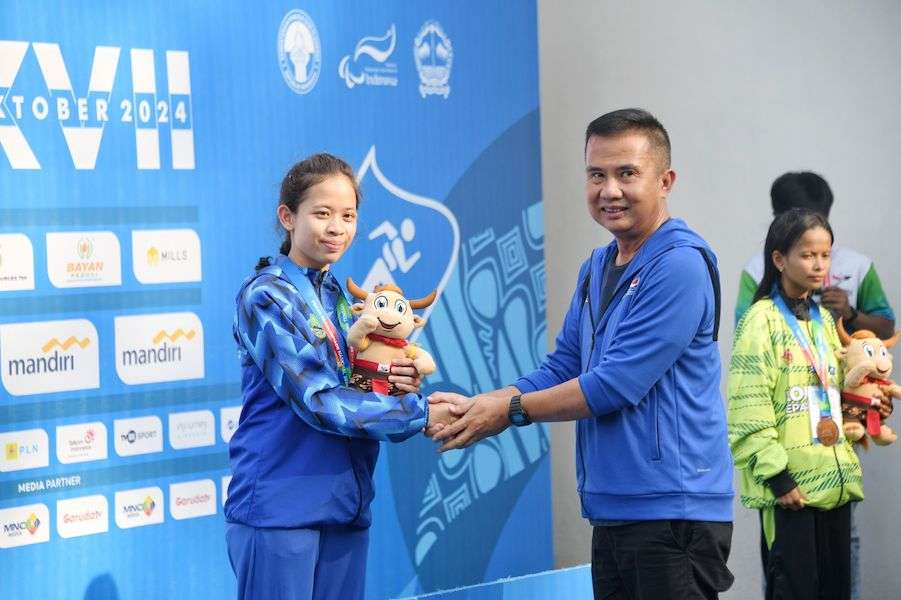 Bey Machmudin Motivasi Atlet Jawa Barat yang Berlaga di Peparnas XVII