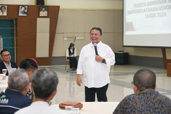 Pemprov Jabar Tingkatkan Kesadaran Hukum Masyarakat Melalui Perangkat Desanya
