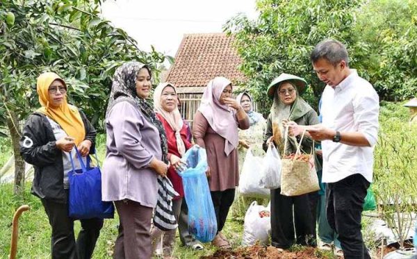 Bey Apresiasi Keberhasilan Tata Kelola Desa Wisata Edukasi Cibiru Wetan